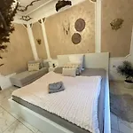 Апартаменты Honor - Extravagance