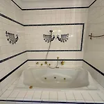Apartment Honor - Extravagance *